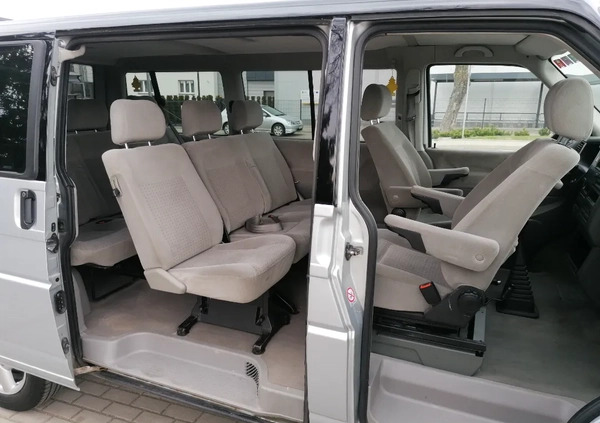 Volkswagen Caravelle cena 55000 przebieg: 404000, rok produkcji 2000 z Września małe 781